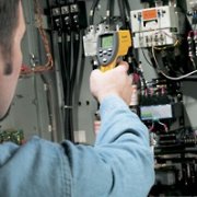 Fluke63手持式红外测温仪