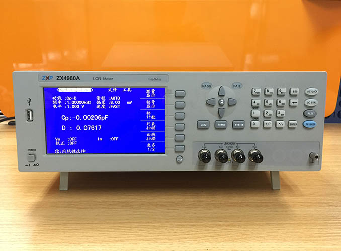 致新ZX4980A LCR数字电桥