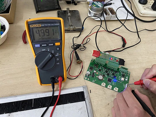FLUKE110CN真有效值万用表