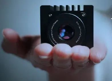 FLIR A70