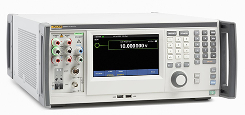 FLUKE5530A